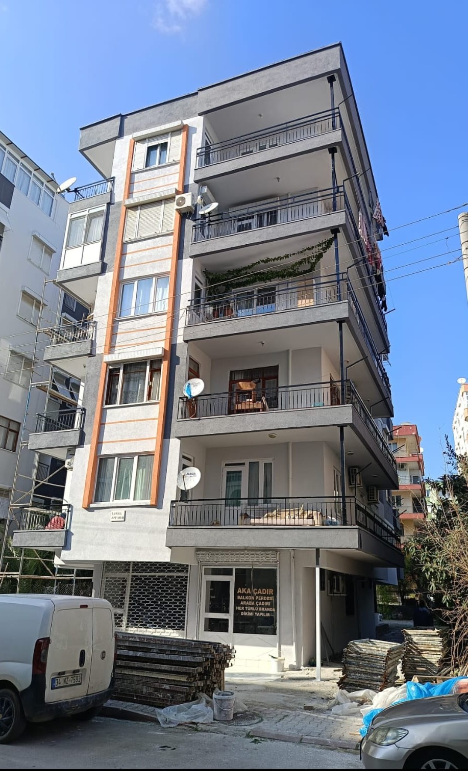 XXX Apartmanı